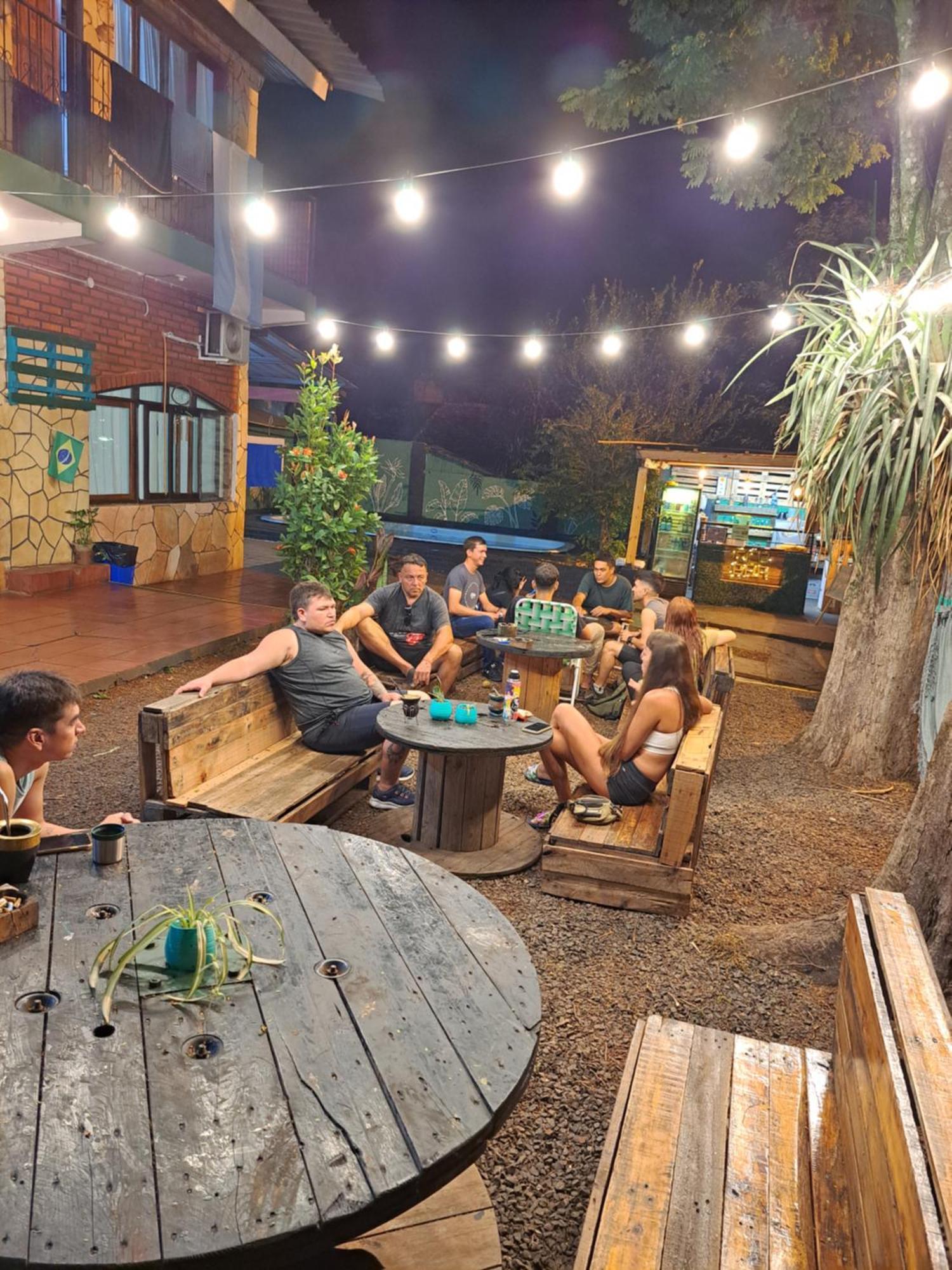 Benteveo Hostel Iguazu Puerto Iguazu Exterior photo